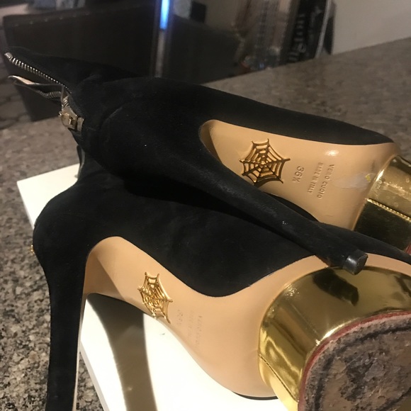 CHARLOTTE OLYMPIA Lucinda Black Suede Gold pltform - Picture 5 of 6